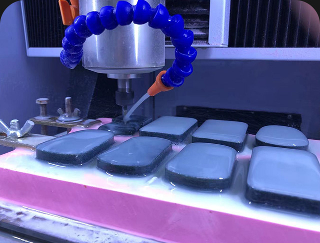 翡翠雕刻设备排名选择看哪些方面